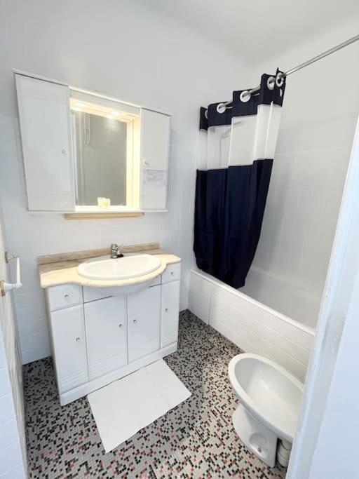 Hendaye Plage Charmant Studio 2Pers Avec Grande Terrasse Vue Mer Ngoại thất bức ảnh